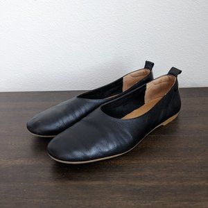 Everlane Italian Leather Day Glove Flats